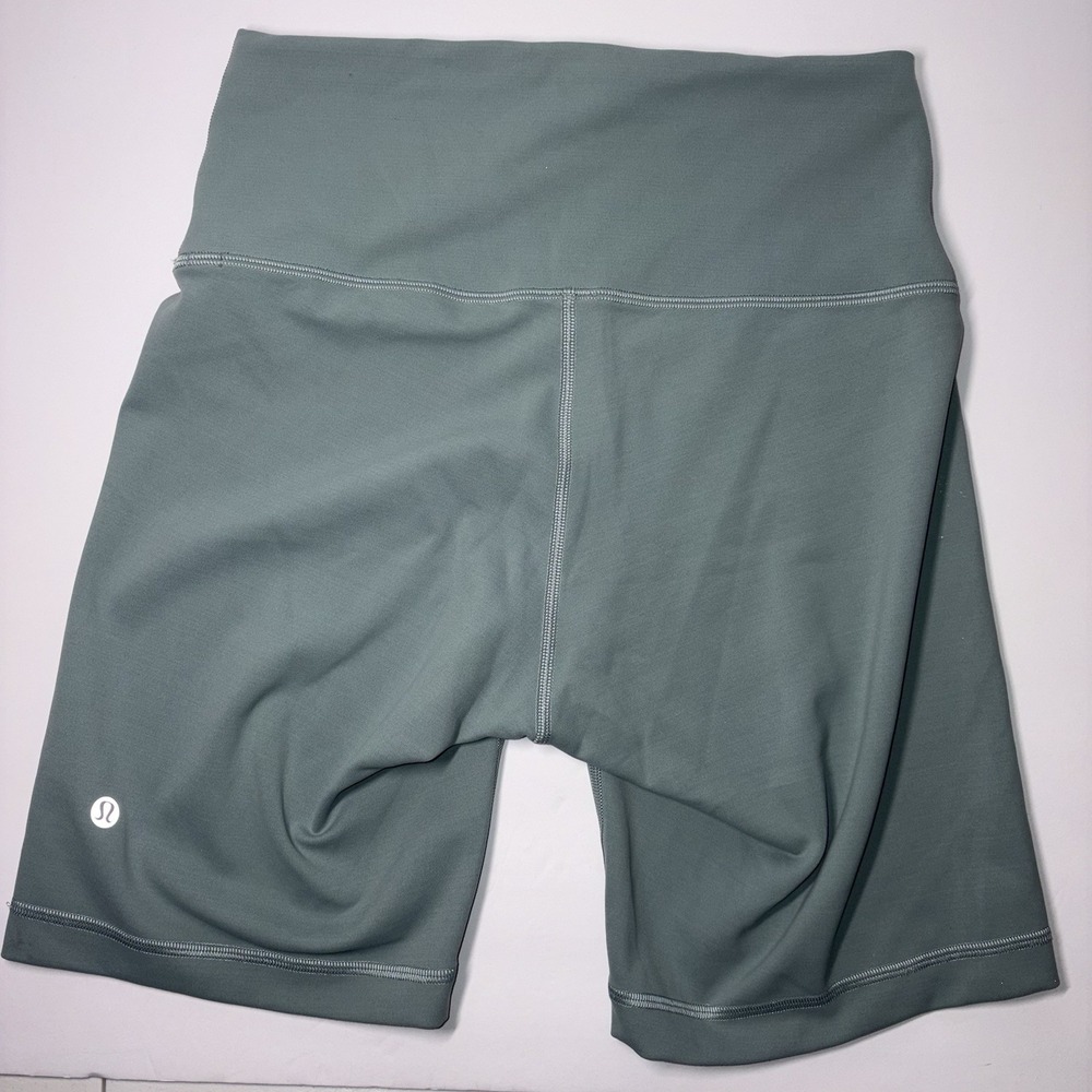 Lululemon Align Shorts Womens 8 High Rise Sage Zip Pocket Athletic Zip - Picture 2 of 6